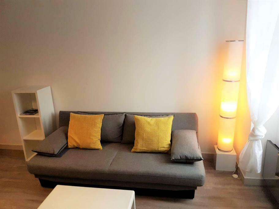 Tres Bel Appartement Centre Vitre Buitenkant foto